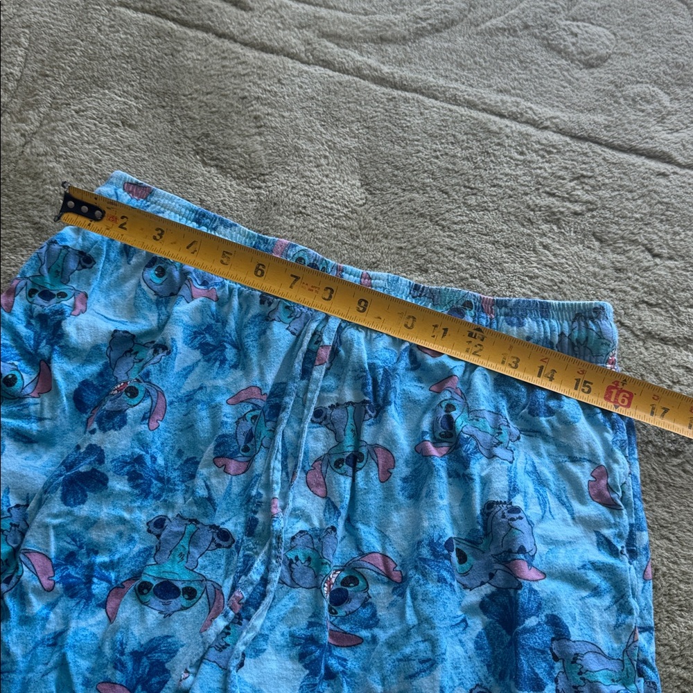 Disney Men's Light Blue Stitch Pattern Sleep Shorts Pajamas - Picture 5 of 7